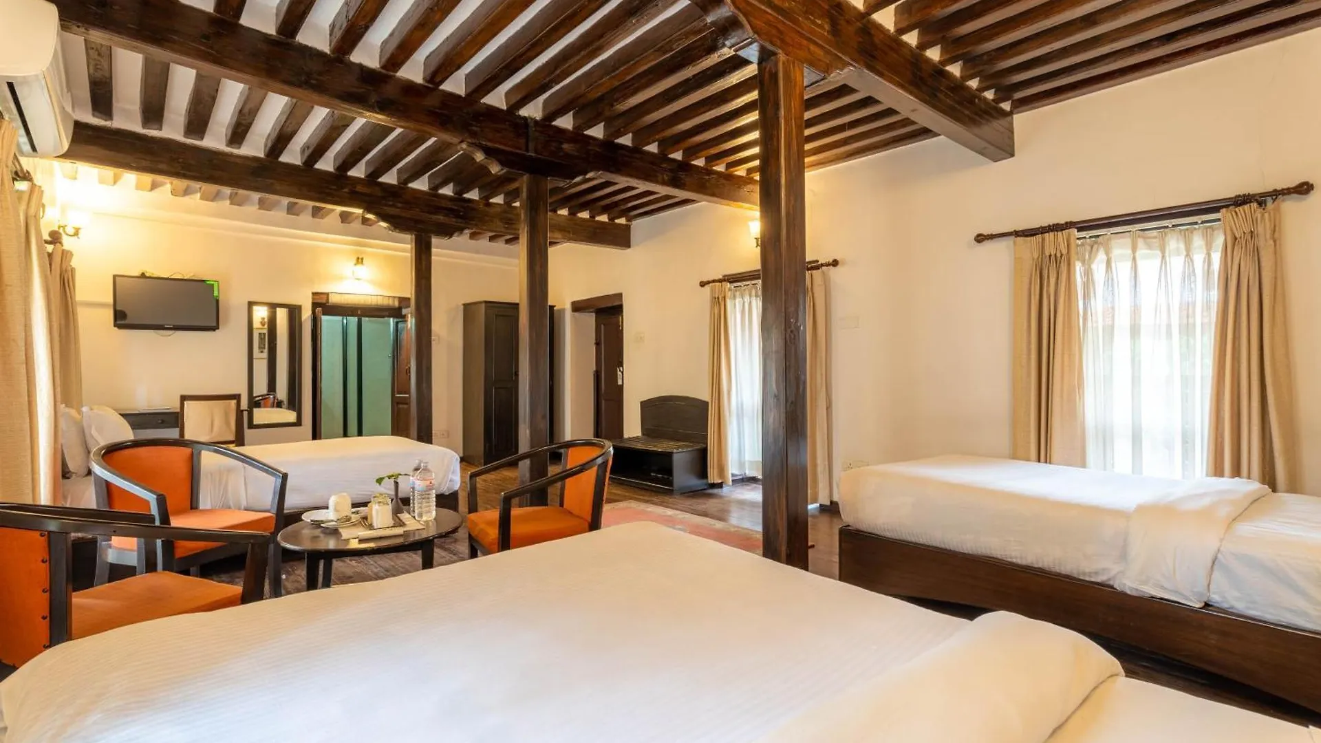 Hukum Darbar Restaurant & Hotel Kathmandu 0*,  Nepal